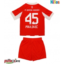 Camiseta Bayern Munich Aleksandar Pavlovic #45 Primera Equipación para niños 2025-26 manga corta (+ pantalones cortos)